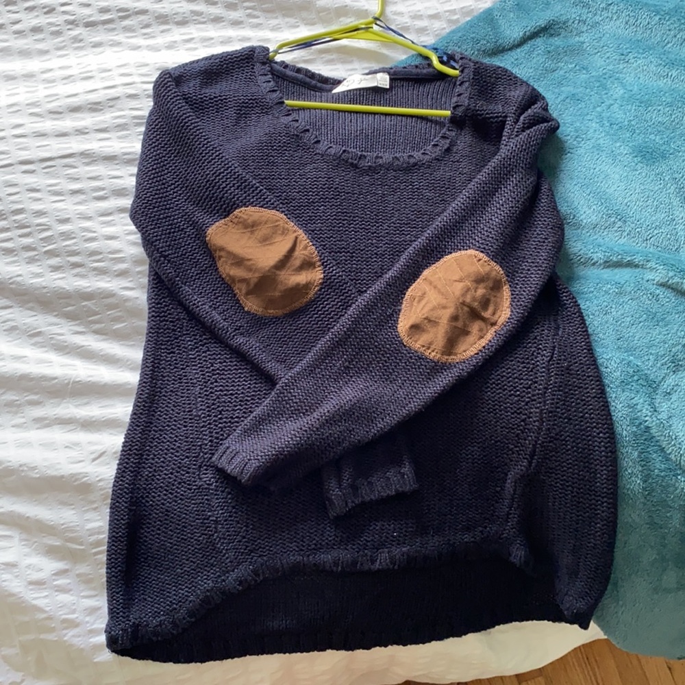 Oversized navy sweater with leather elbow patches